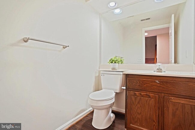 Building Photo - 9216 Burley Ln