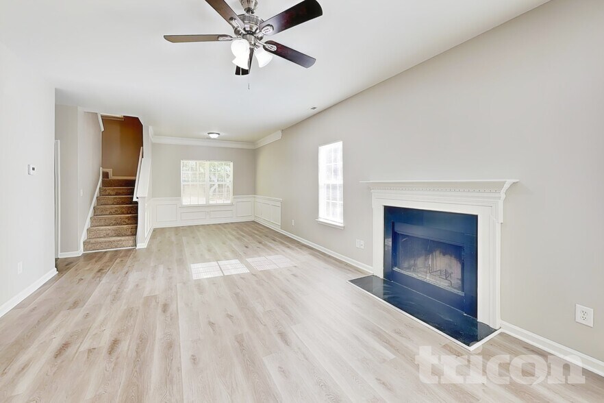 Building Photo - 2303 Cilantro Way
