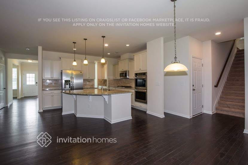 Building Photo - 17208 Belmont Stakes Ln