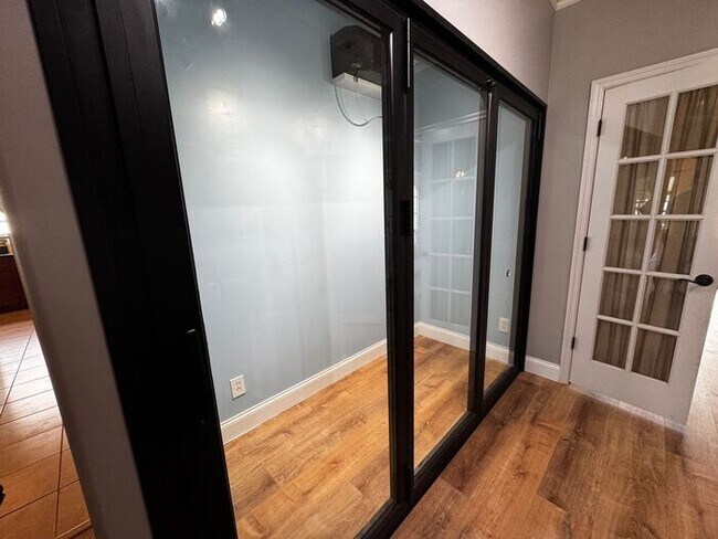 Building Photo - Near Redstone Arsenal Gate 1 with fence, storm shelter and AMAZING spa shower in primary suite