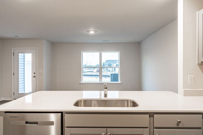 Building Photo - 205 1st St