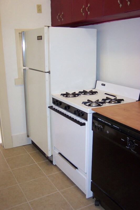 Building Photo - 3617 Boulevard of the Allies