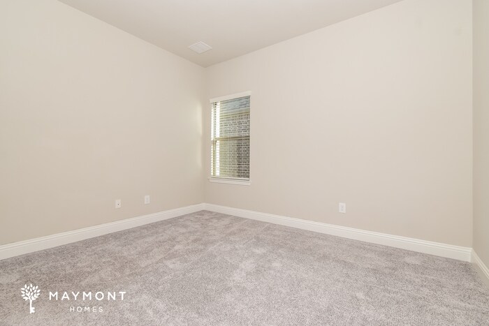 Building Photo - 1502 Derby Dr