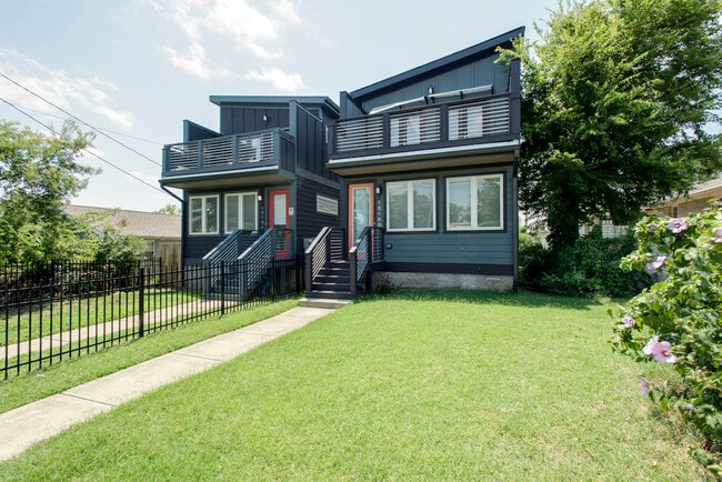 Building Photo - 1515 21st Ave N