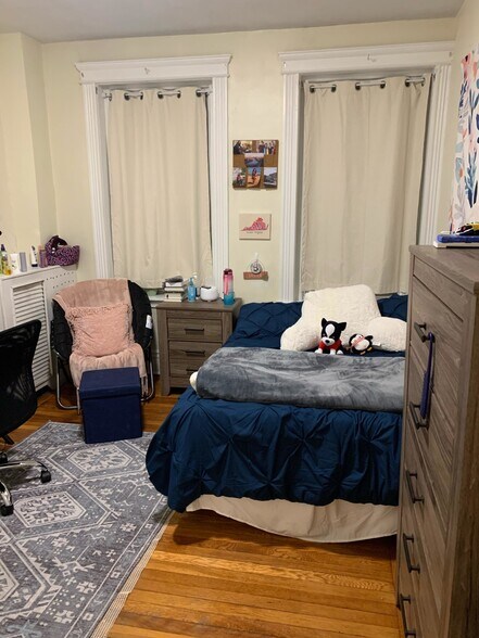 Building Photo - 63 Washington St