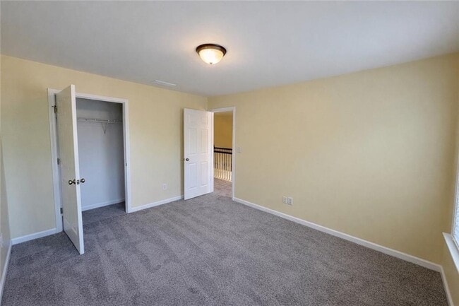 Building Photo - 197 Berkten Ln NE