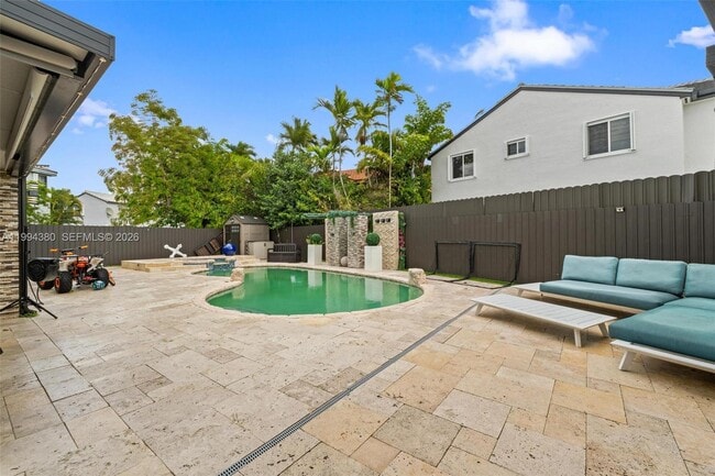 Building Photo - 15646 SW 97th Terrace