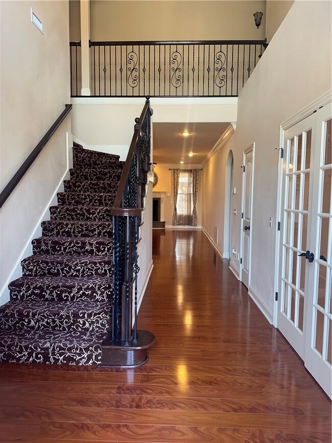 Building Photo - 4500 SW Swinton Dr