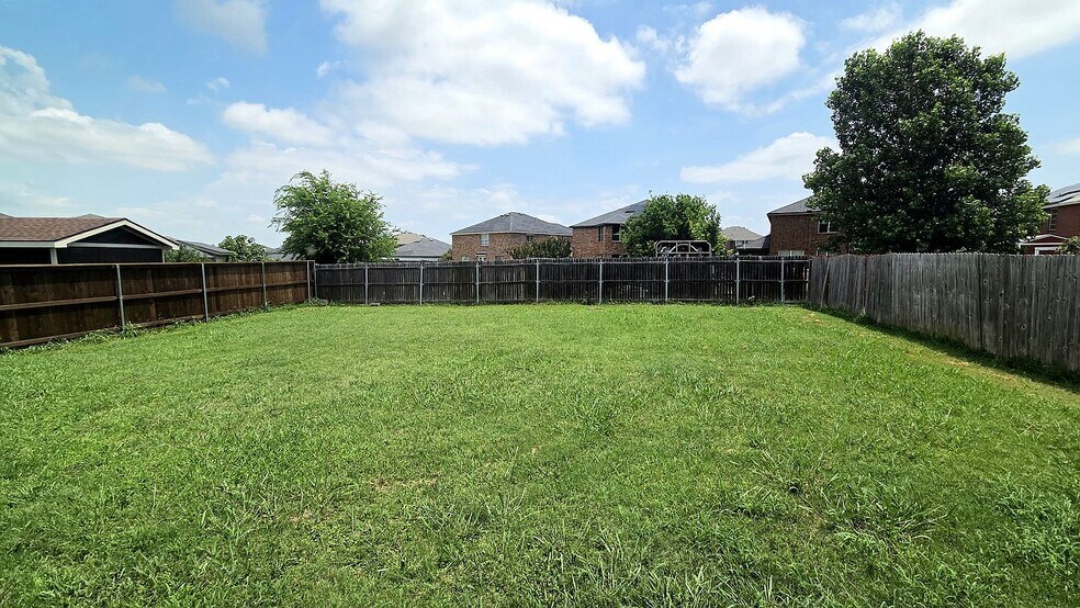 Building Photo - 8103 Zephyr Ct