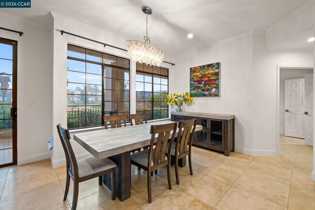 Building Photo - 30 Eagle Lake Pl