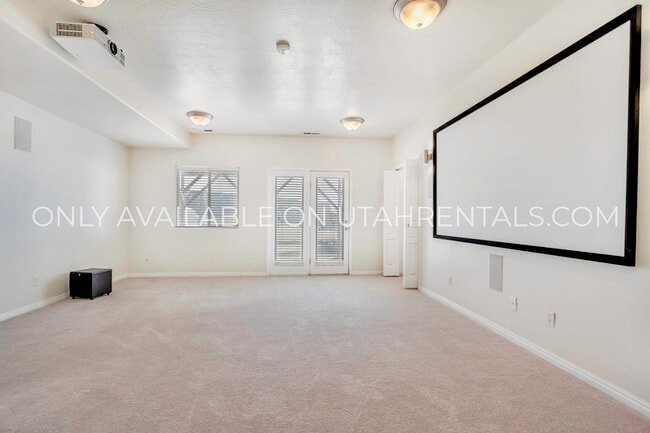 Building Photo - 4306 N Chestnut Oak Dr