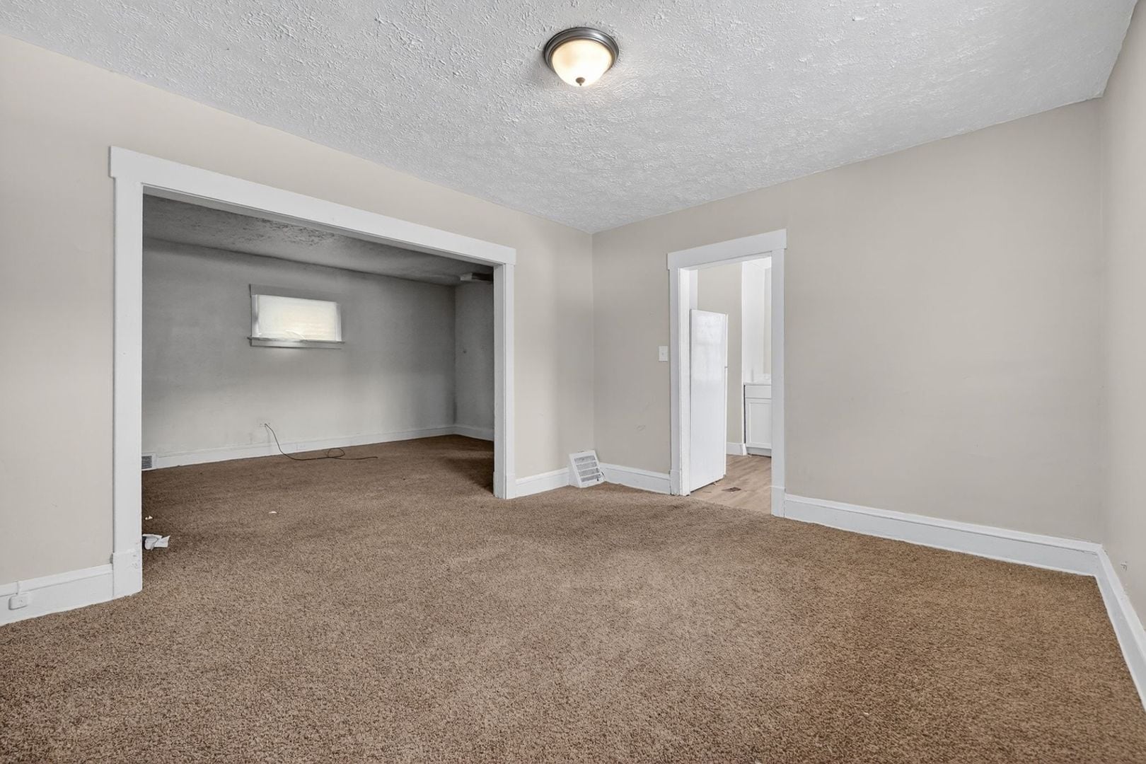 Building Photo - 1125 Galewood Dr