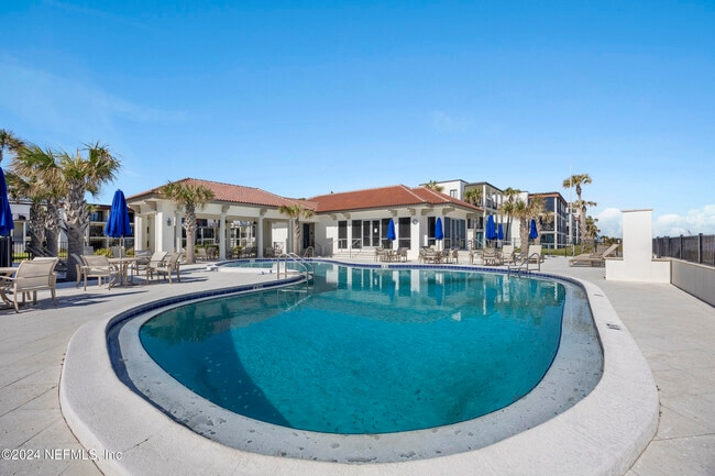 Building Photo - 2313 Costa Verde Blvd