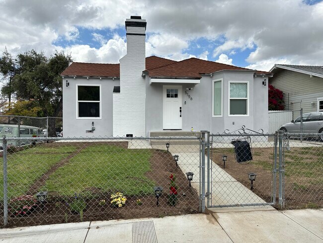 Primary Photo - 5156 Stratford Rd