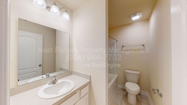 Building Photo - 67 Oarsman Xing Dr