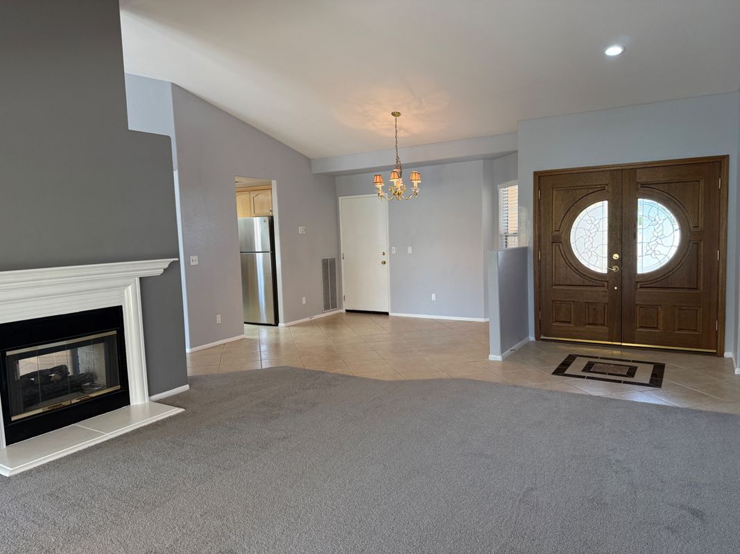 Building Photo - 2981 Peach Tree St