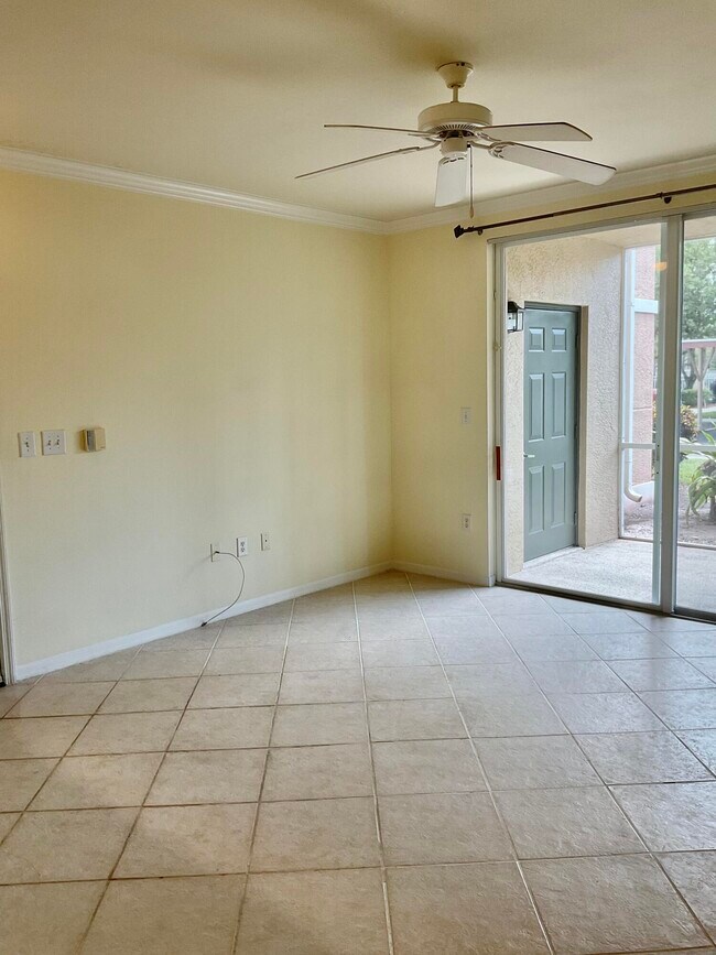 Building Photo - 6410 Emerald Dunes Dr