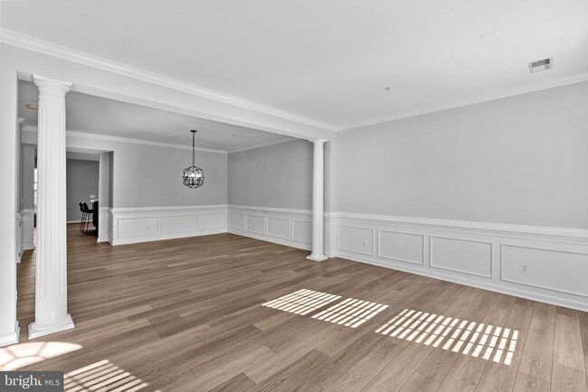 Primary Photo - 41848 Inspiration Terrace