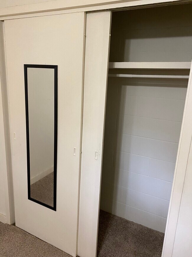 Building Photo - 280 Peabody St