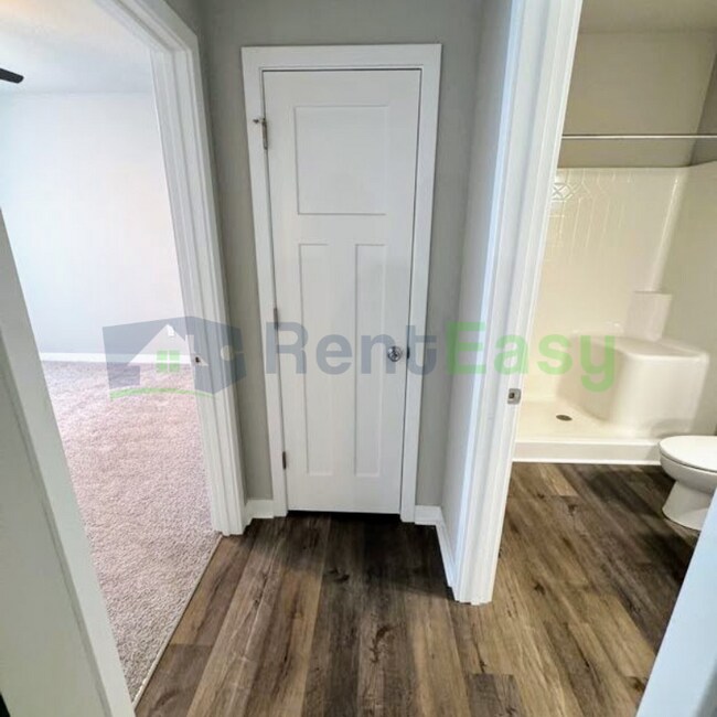 Building Photo - 3829 Longhill Arch