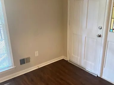 Building Photo - 1038 Westhaven Dr