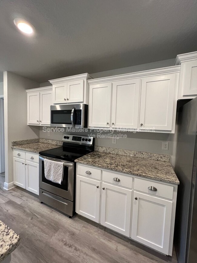 Building Photo - 5955 Parsonage Cir