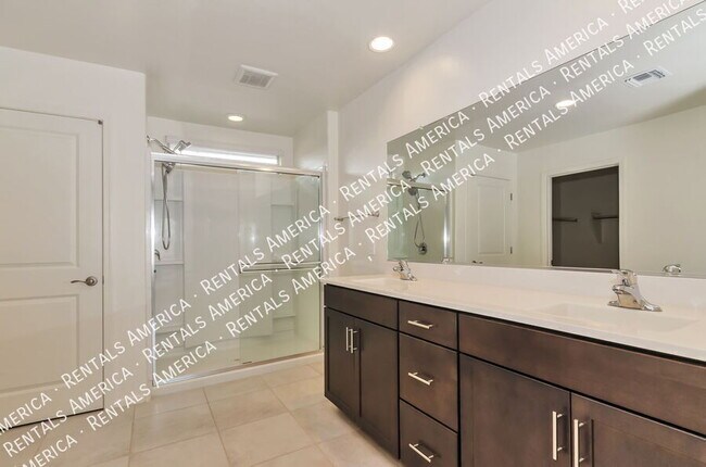 Building Photo - 12553 E Caden Dr