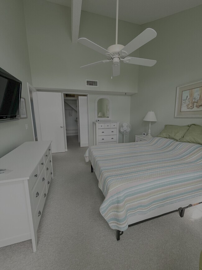 Building Photo - 1924 Westminster Cir