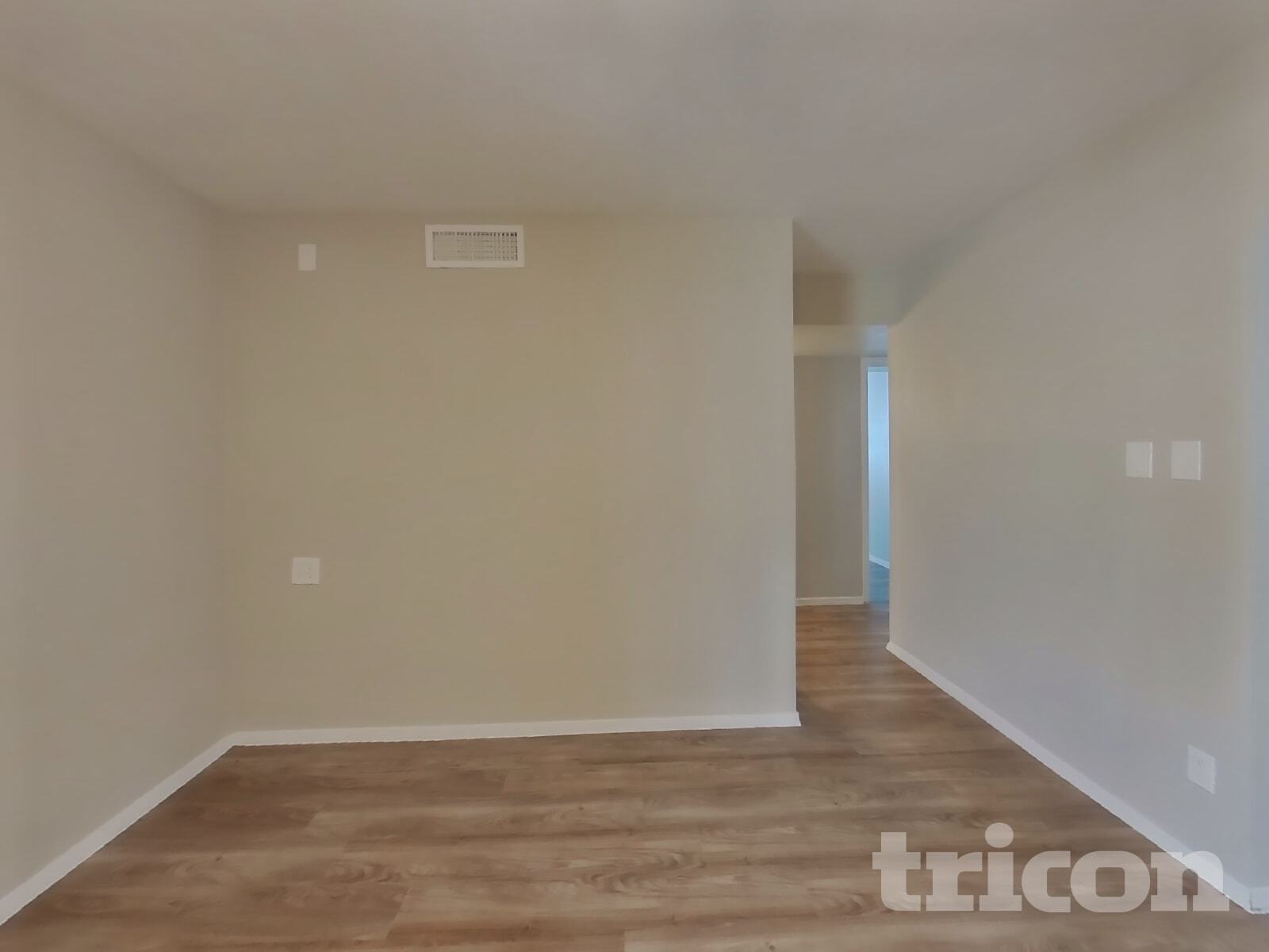 Building Photo - 8102 W Heatherbrae Dr
