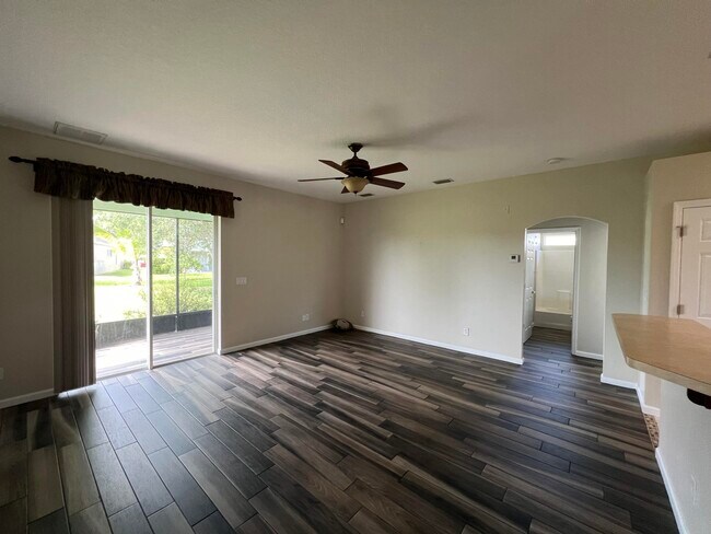 Building Photo - 254 Broyles Dr