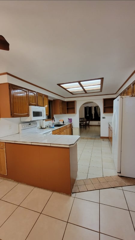 Building Photo - 86 Koki Pl