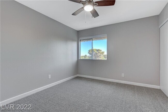 Building Photo - 1303 Darlene Way