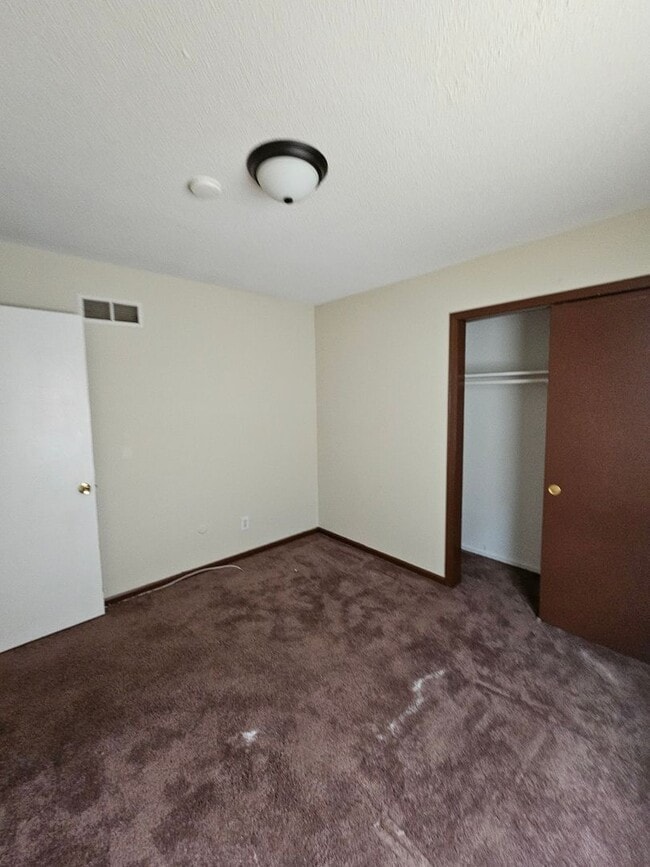 Building Photo - 3212 N 68th St
