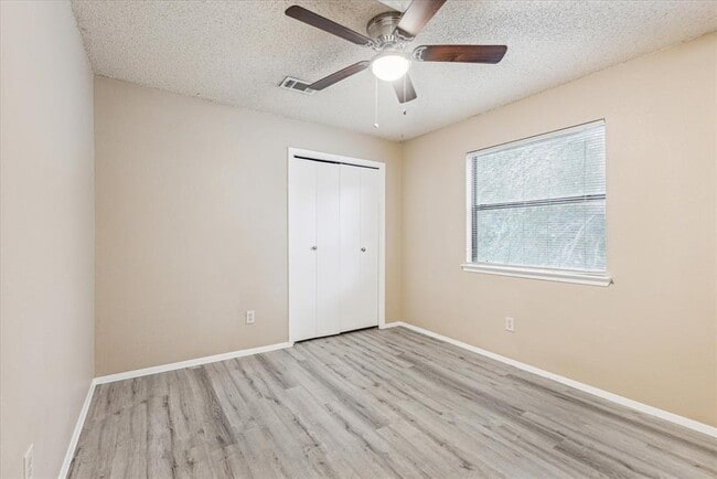 Building Photo - 2810 Jadewood Ct