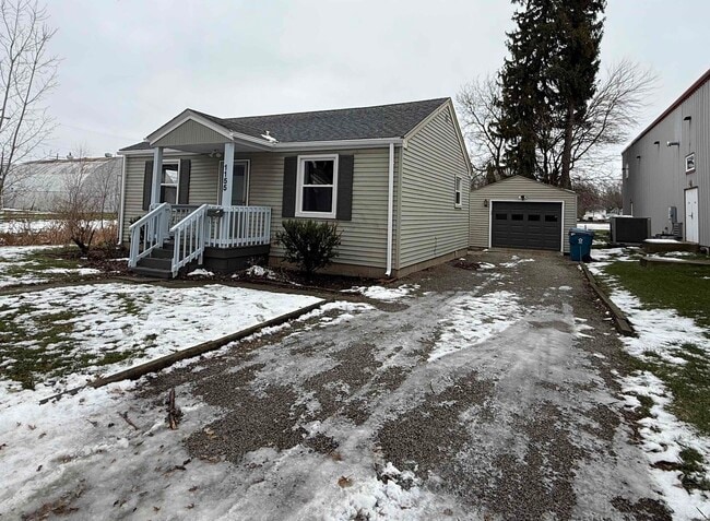 Building Photo - 1155 Hartzell St