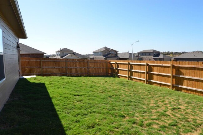 Building Photo - 261 Northern Flicker St