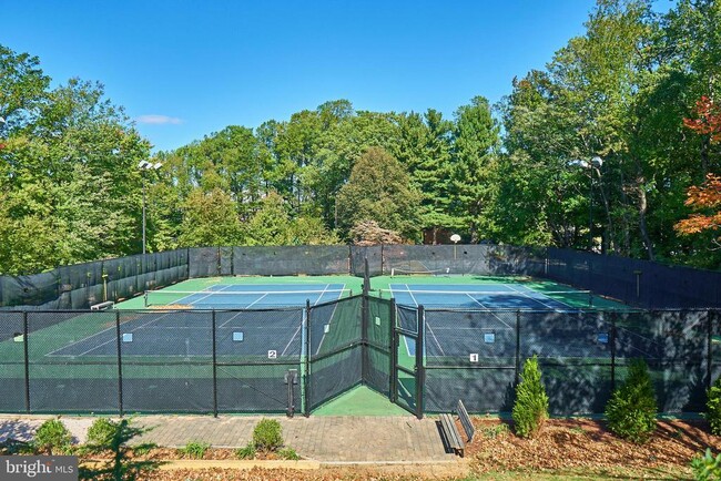 Building Photo - 8360 Greensboro Dr