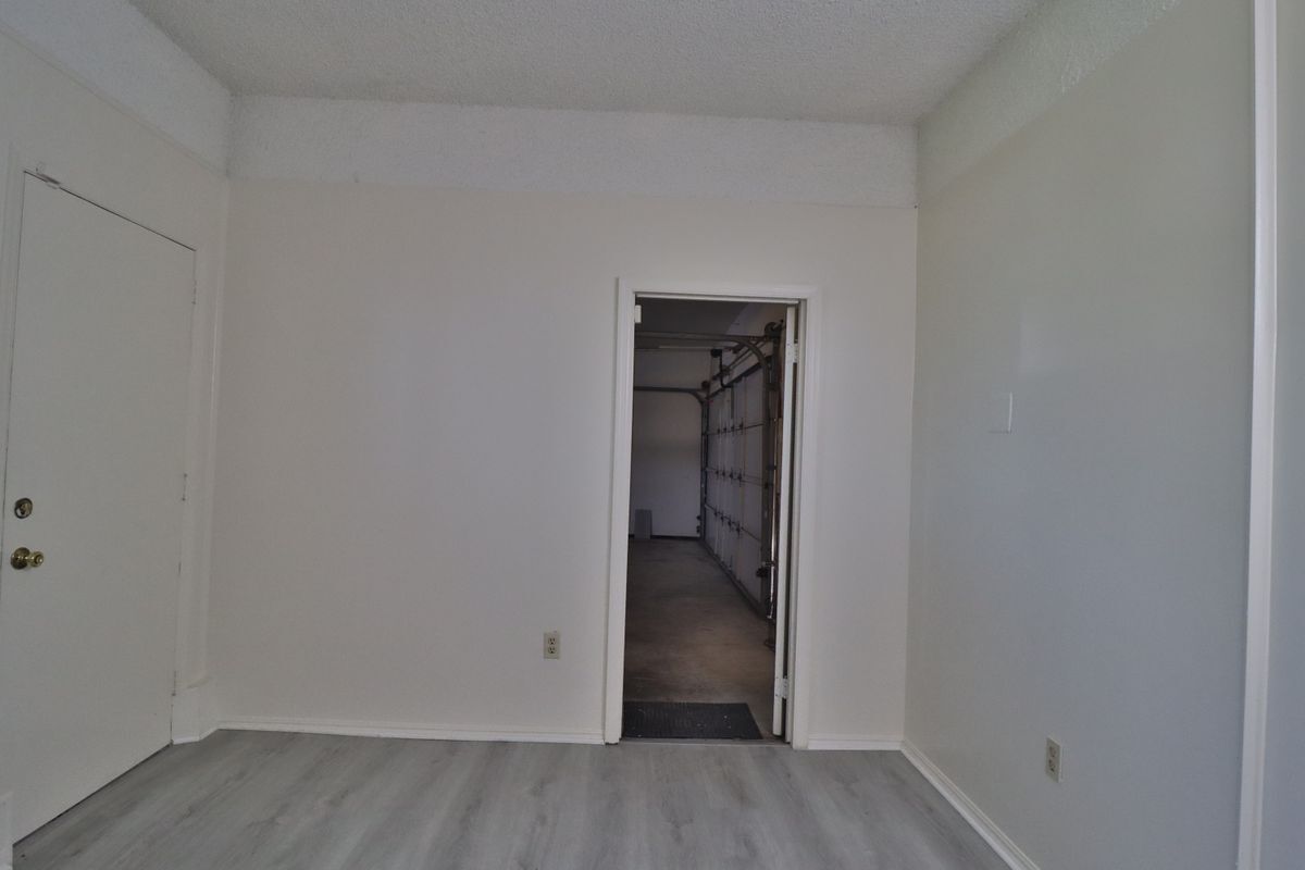 Building Photo - 341 W 124th St