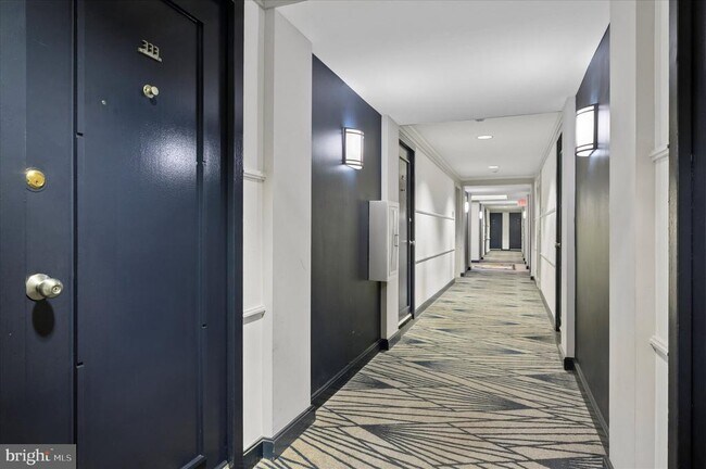 Building Photo - 2601 Pennsylvania Ave