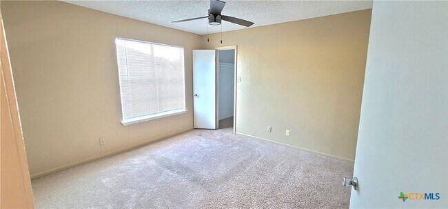 Building Photo - 1108 Covey Ln