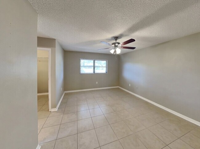 Building Photo - 2569 W Scarlet Oak Ct