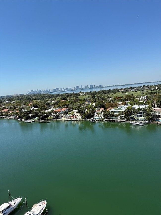 Building Photo - 5700 Collins Ave