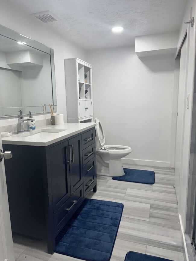 Building Photo - 11502 S Hollybrook Loop