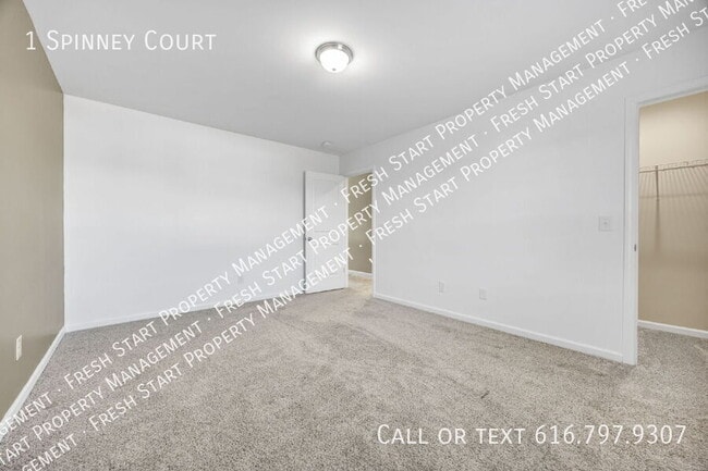 Building Photo - 1 Spinney Ct