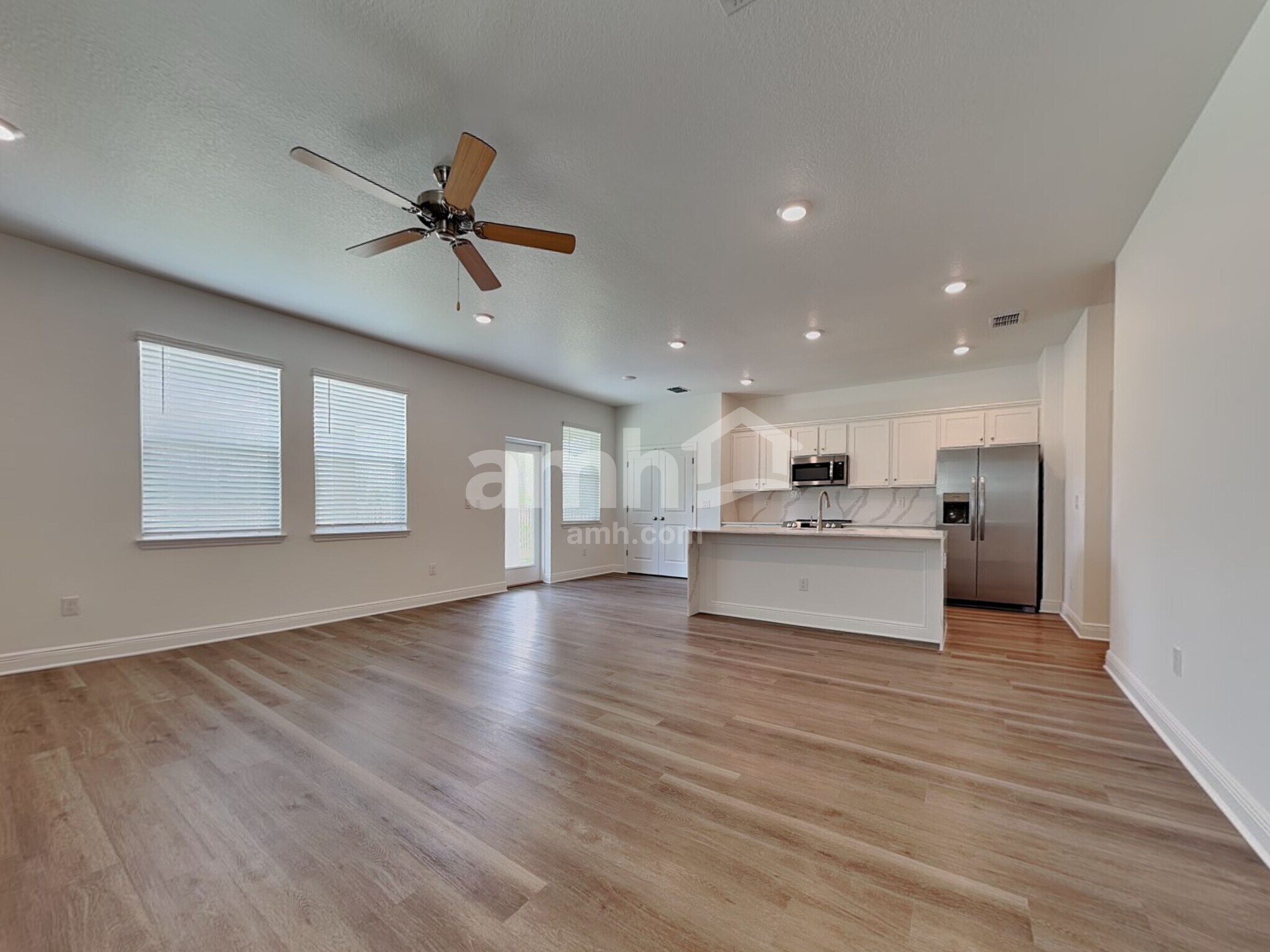 Building Photo - 6799 Atlantic Bch Ave