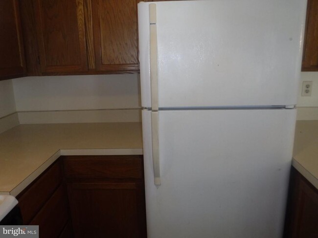 Building Photo - 1302 Afton Ct