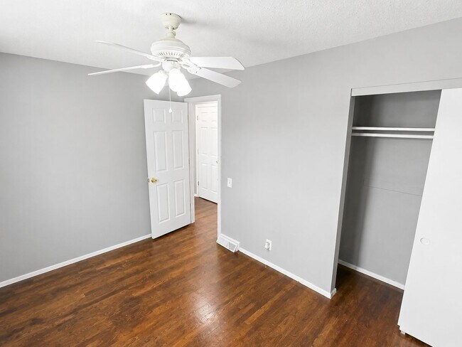 Building Photo - 10220 Doane Dr