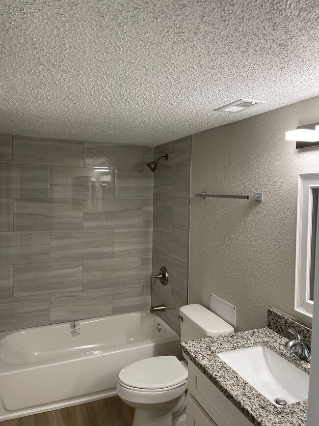 Building Photo - 3764 Idlebrook Cir
