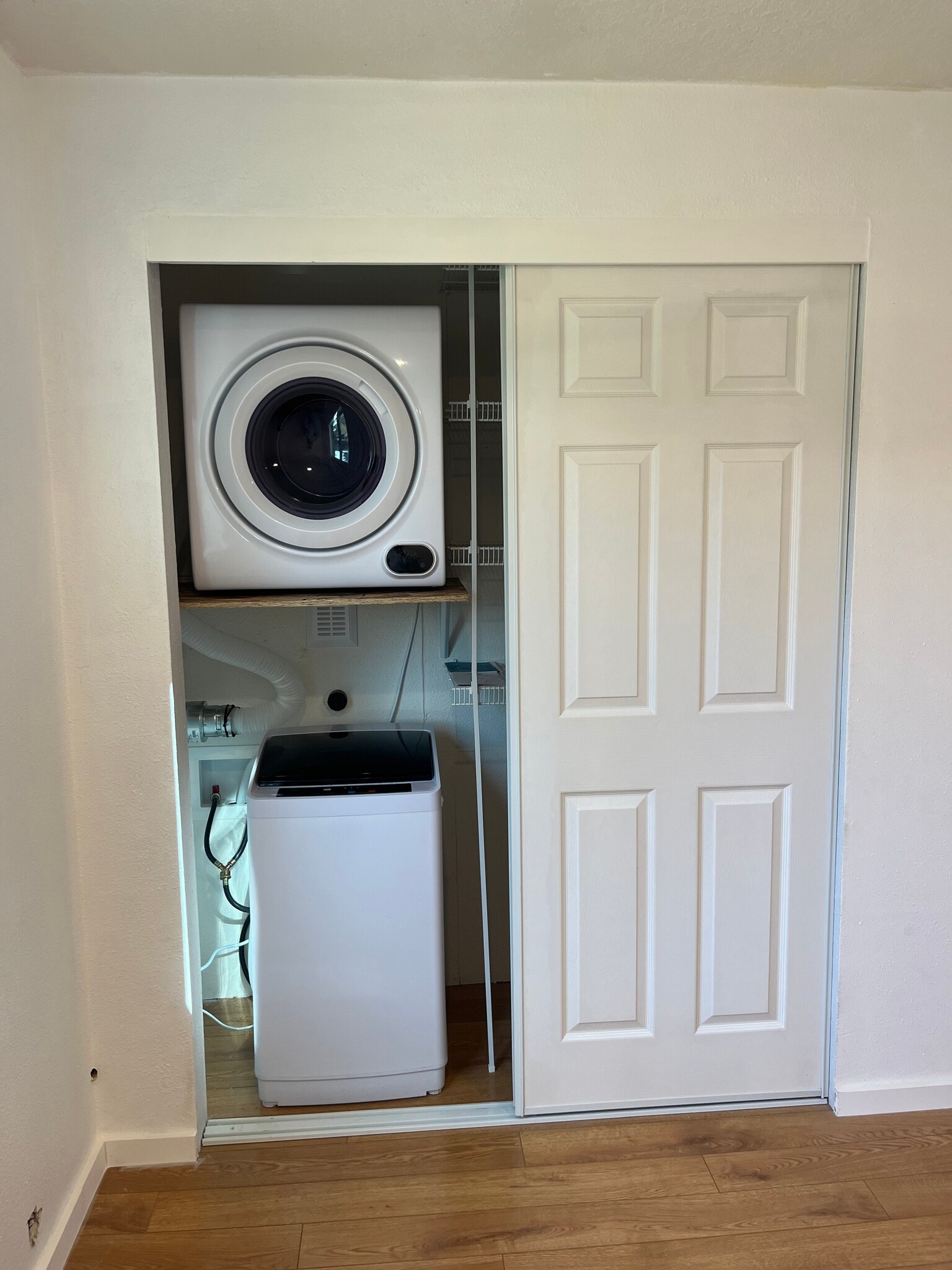 Building Photo - 1437 SW 13th Pl