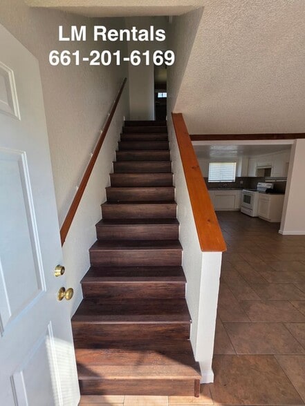 Building Photo - 809 K St